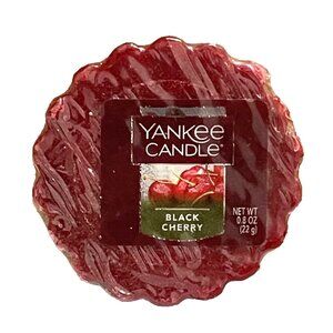 24 Yankee Candles 8oz. each